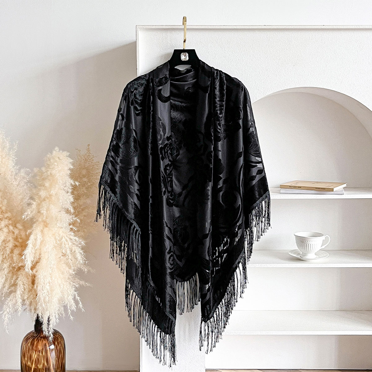 Winter Ethnic Fashion For Women - Bufanda Retro de Terciopelo con Borlas