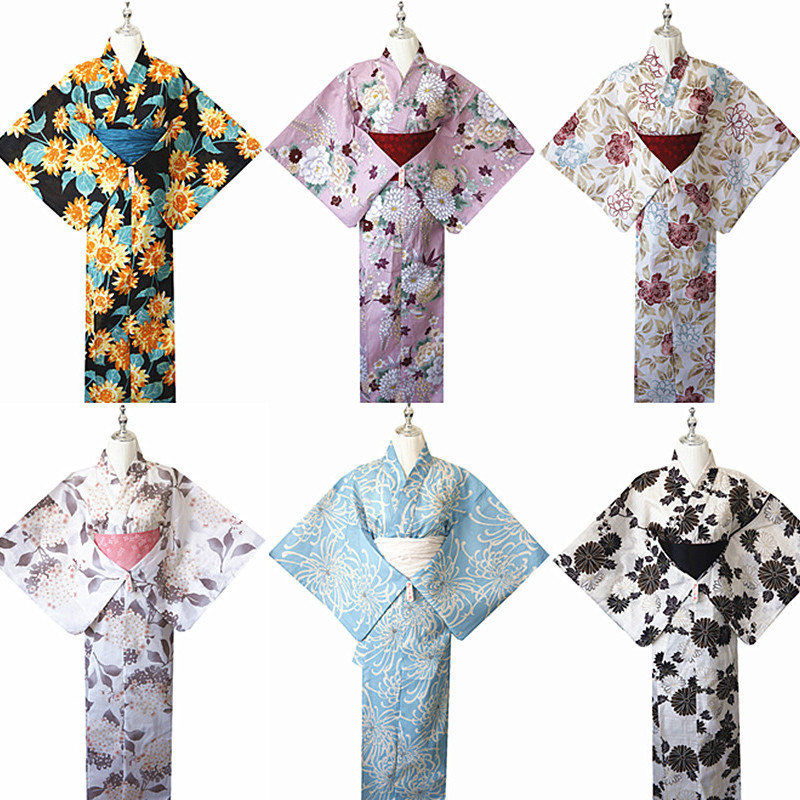 Ethnic Clothing & Online Fashion Store Khaadi Uk - Nuevo Kimono Tradicional, Bata de Baño,