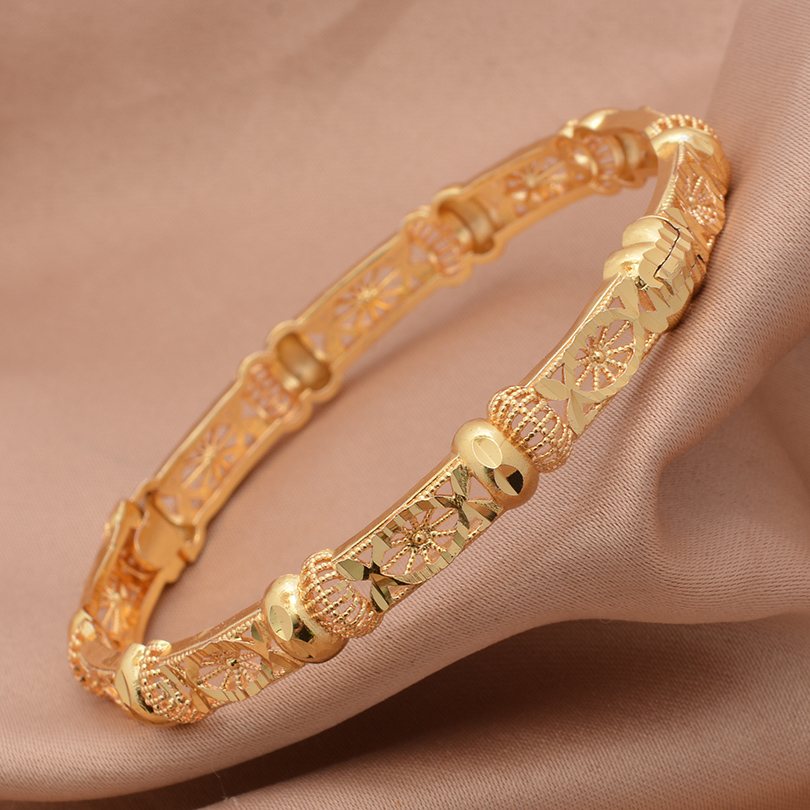 Brazalete de malla ondulada co - Ethnic Fashion Dubai reseña y precio