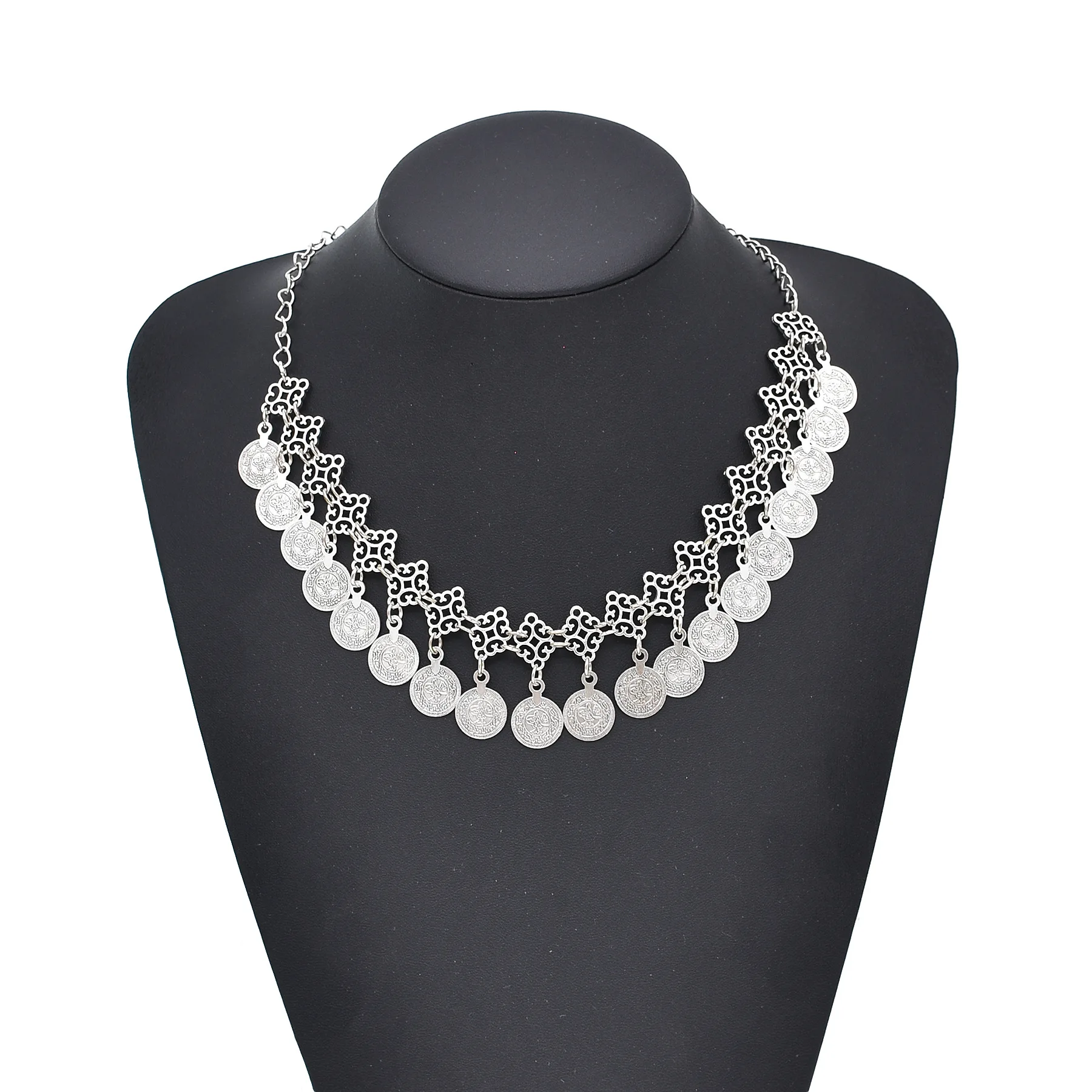 Collar con colgante de monedas - Ethnic Fashion Pakistan reseña y precio